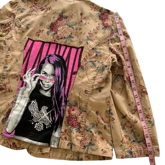 Via Penny Lane Reworked Apparel | Aaliyah Graphic Floral Jacket Large - Picture 4 of 8